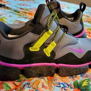 Nike Pocketknife DM SU Sz 8
